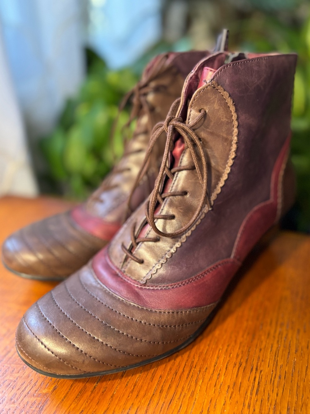 DANSKO booties LEATHER scalloped ankle boots FELIX red purple chocolate 41 /10.5